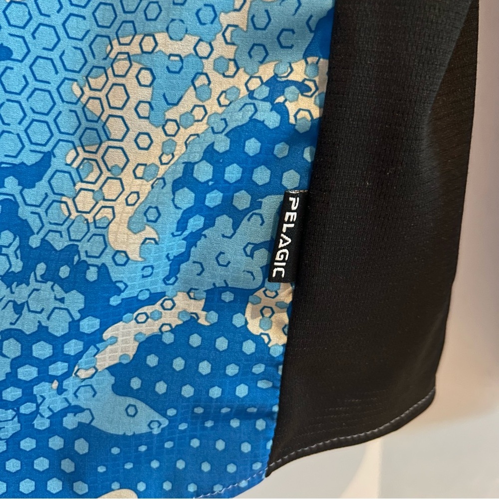 Pelagic Eclipse Guide Shirt High Performance Offs… - image 6